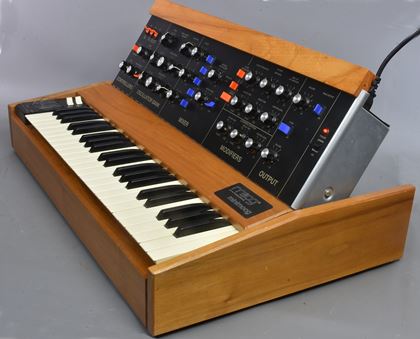 Moog-Minimoog 204E- rare Moog UK version